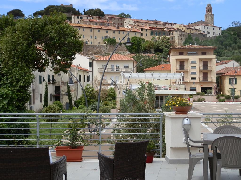 Hotel Lucerna Castiglione della Pescaia Bagian luar foto