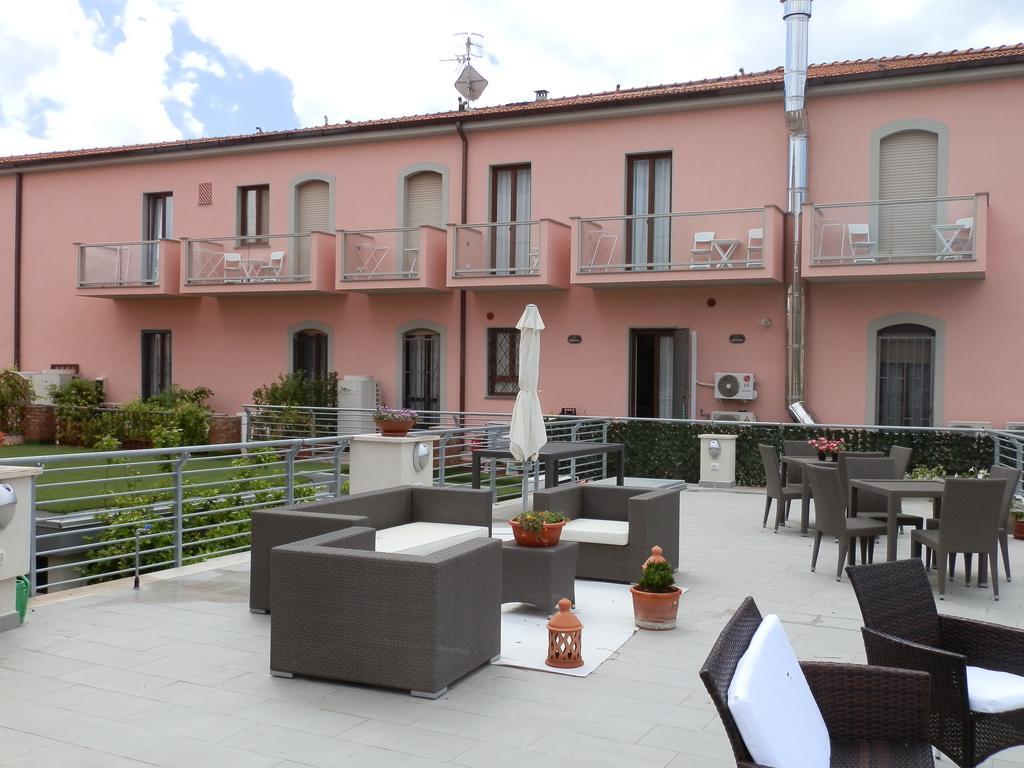 Hotel Lucerna Castiglione della Pescaia Bagian luar foto