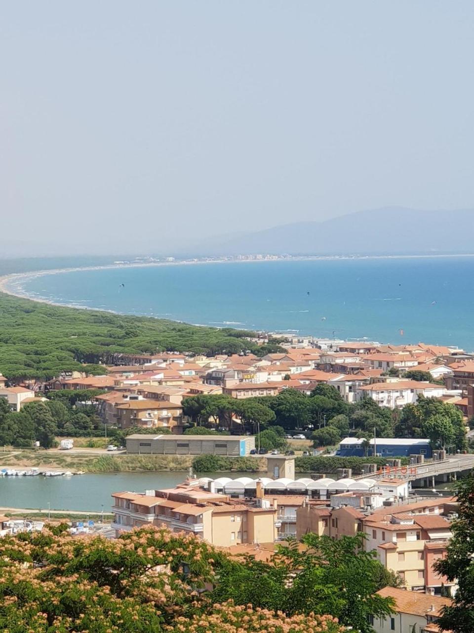 Hotel Lucerna Castiglione della Pescaia Bagian luar foto